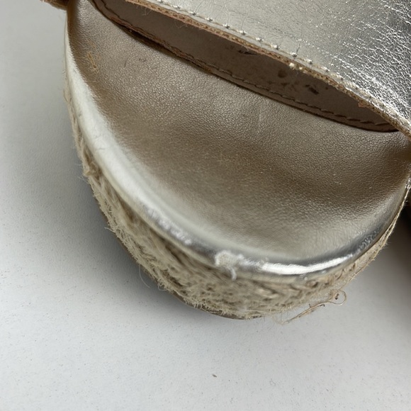 Montego Bay club metallic gold wedgies size 10. - Picture 5 of 15